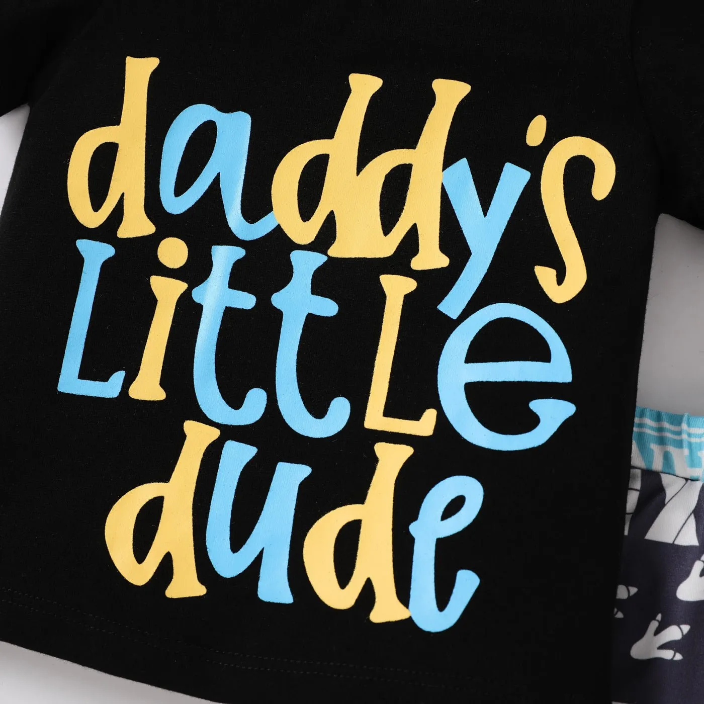 2pcs Baby Boy Cotton Short-sleeve Letter Graphic Tee and Dinosaur Print Shorts Set